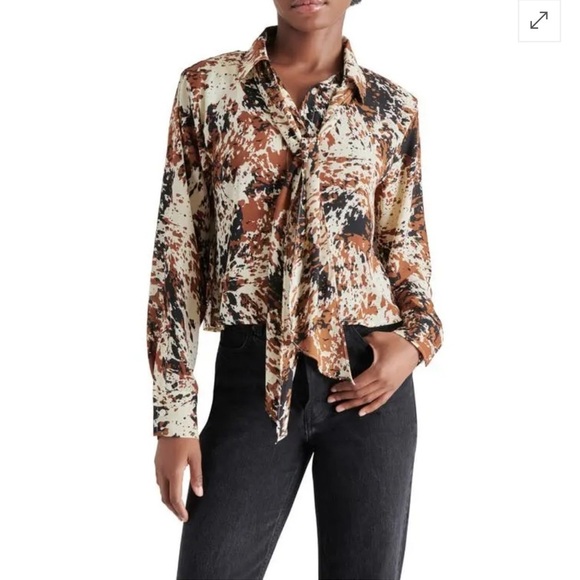 Tops - Steve Madden Noelle blouse cow print